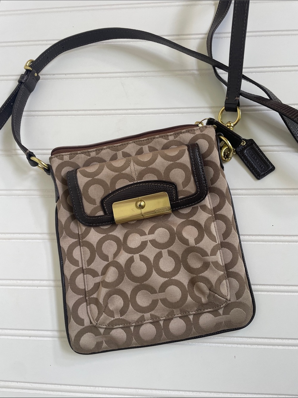 Coach Vintage Y2K Kristin Op Art Signature Canvas Crossbody Swingpack Bag